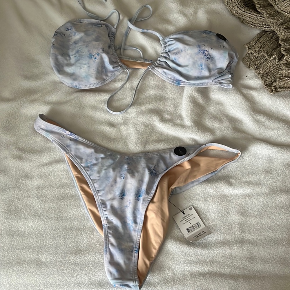 Swim suit